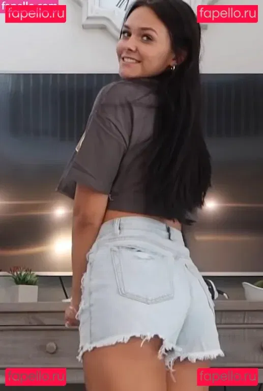 Emma Marie Onlyfans Photo Gallery 