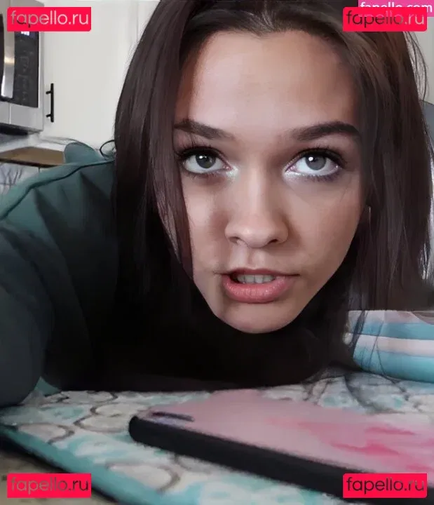 Emma Marie Onlyfans Photo Gallery 