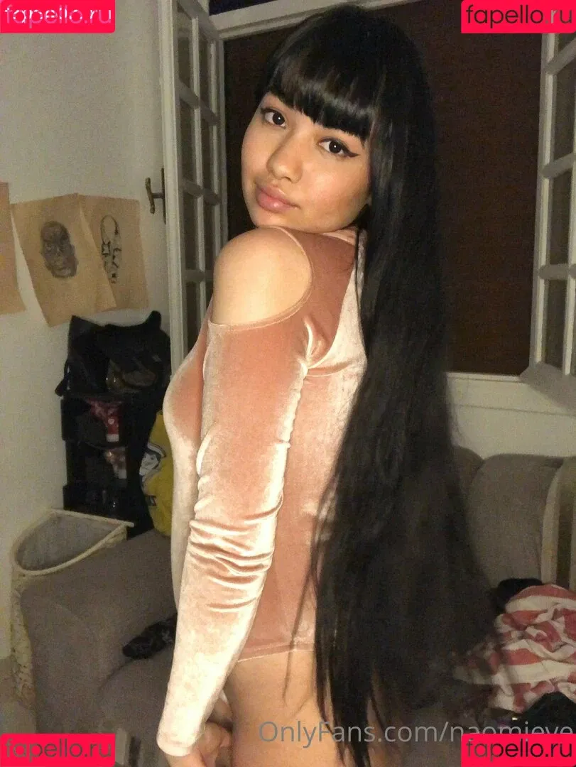 naomieve Onlyfans Photo Gallery 
