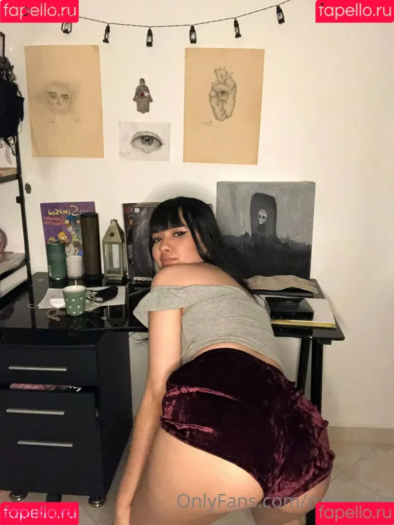 naomieve Onlyfans Photo Gallery 