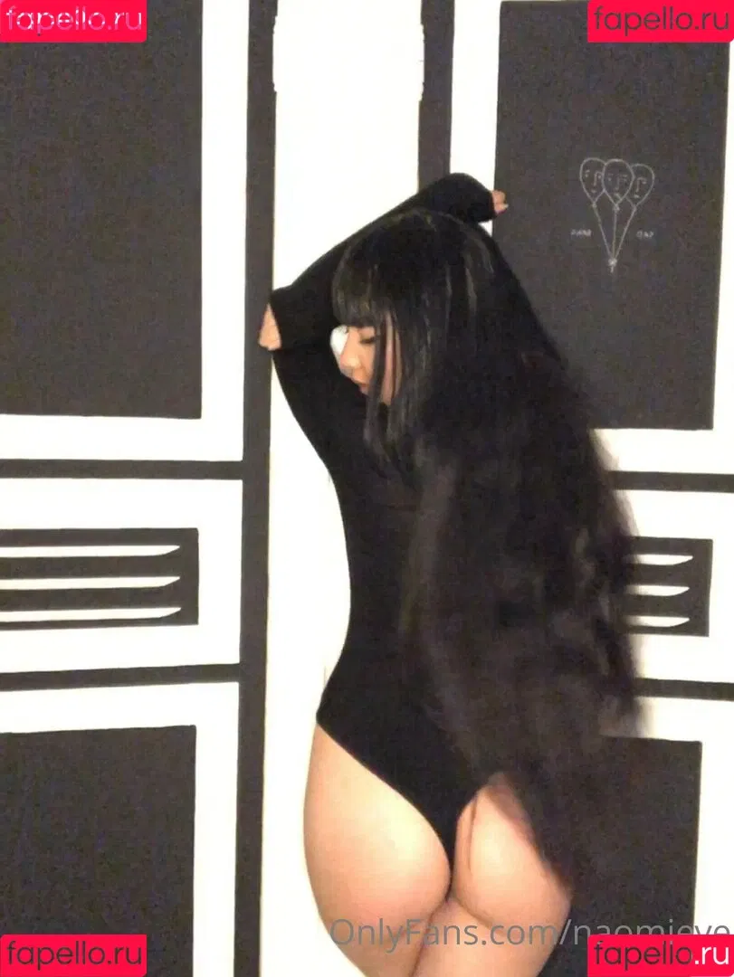 naomieve Onlyfans Photo Gallery 