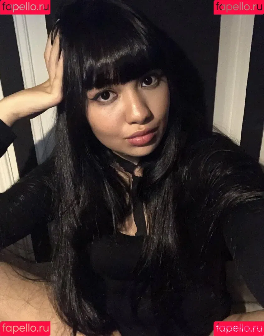 naomieve Onlyfans Photo Gallery 
