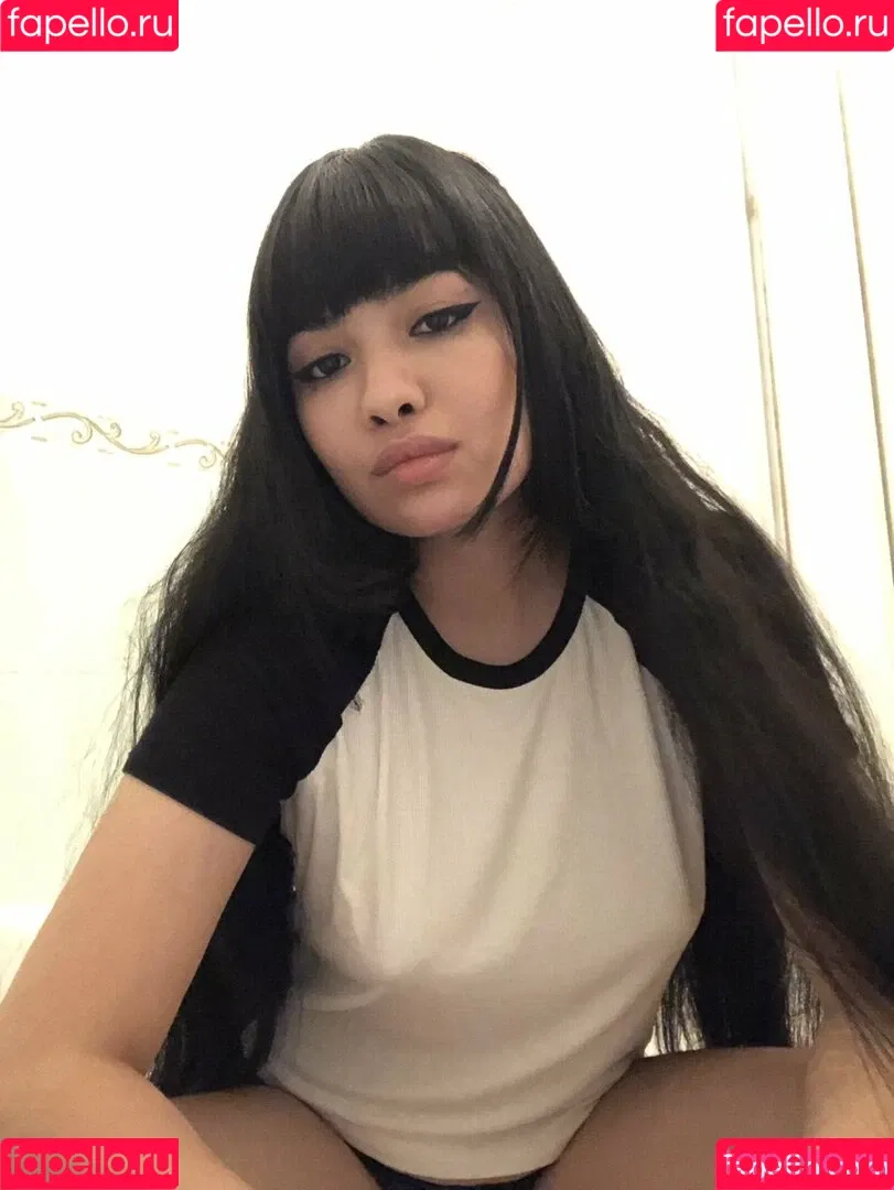naomieve Onlyfans Photo Gallery 