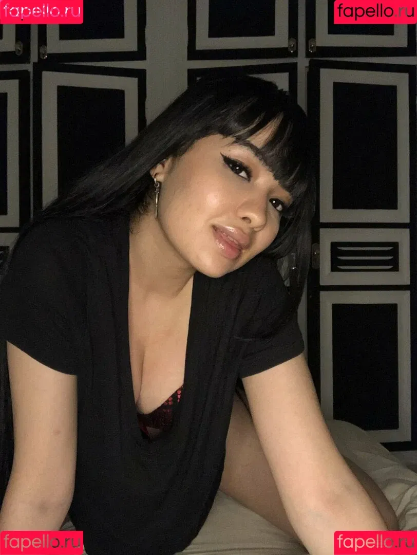 naomieve Onlyfans Photo Gallery 