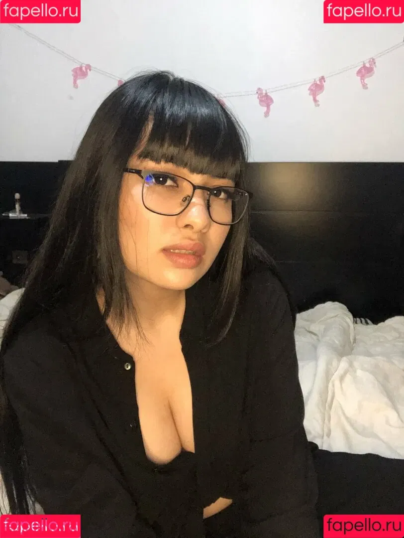 naomieve Onlyfans Photo Gallery 