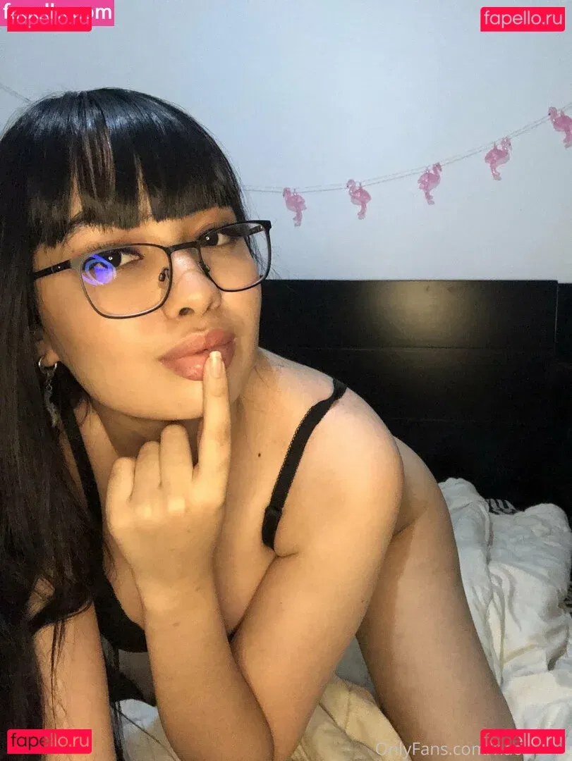 naomieve Onlyfans Photo Gallery 