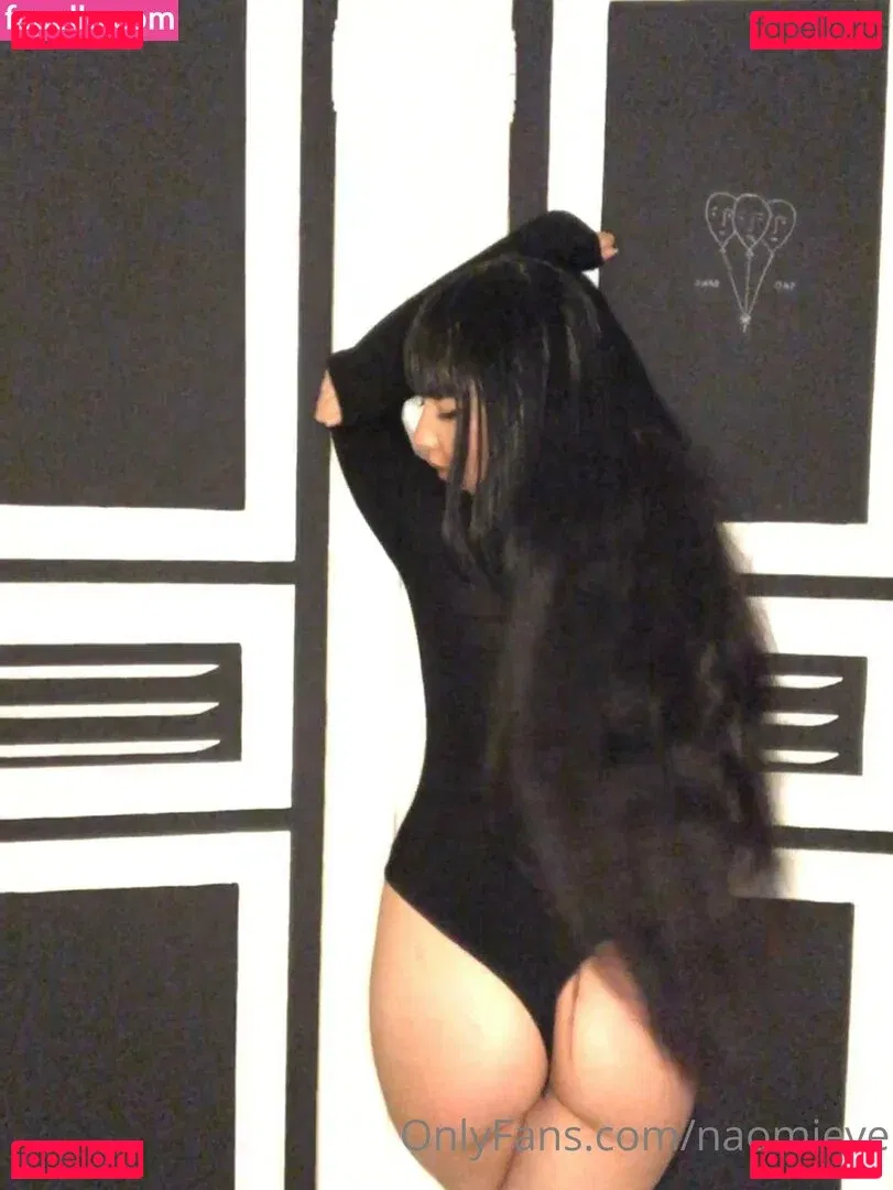 naomieve Onlyfans Photo Gallery 