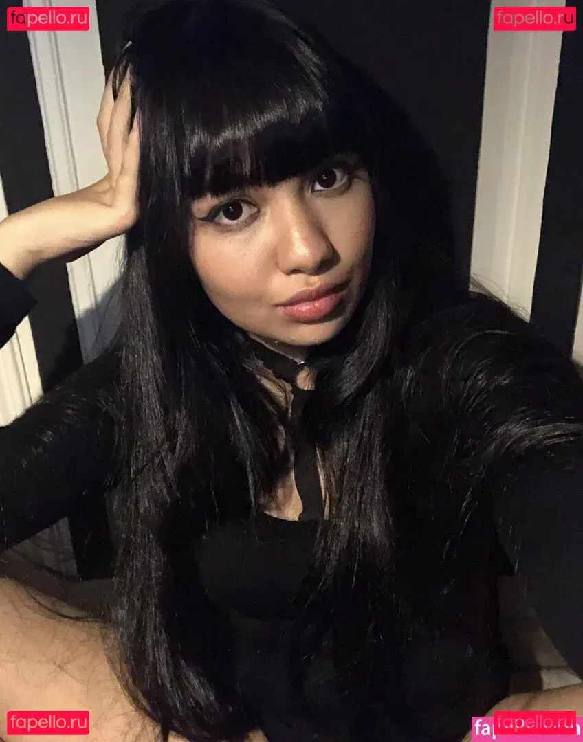 naomieve Onlyfans Photo Gallery 