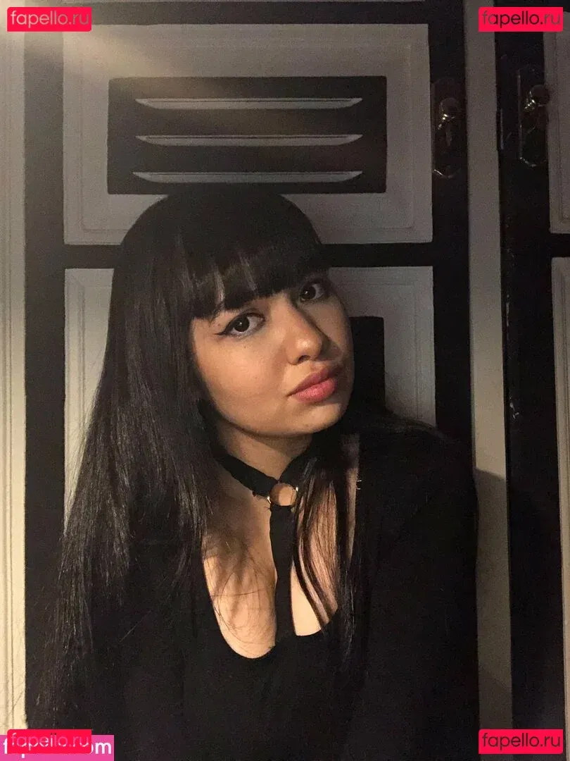 naomieve Onlyfans Photo Gallery 