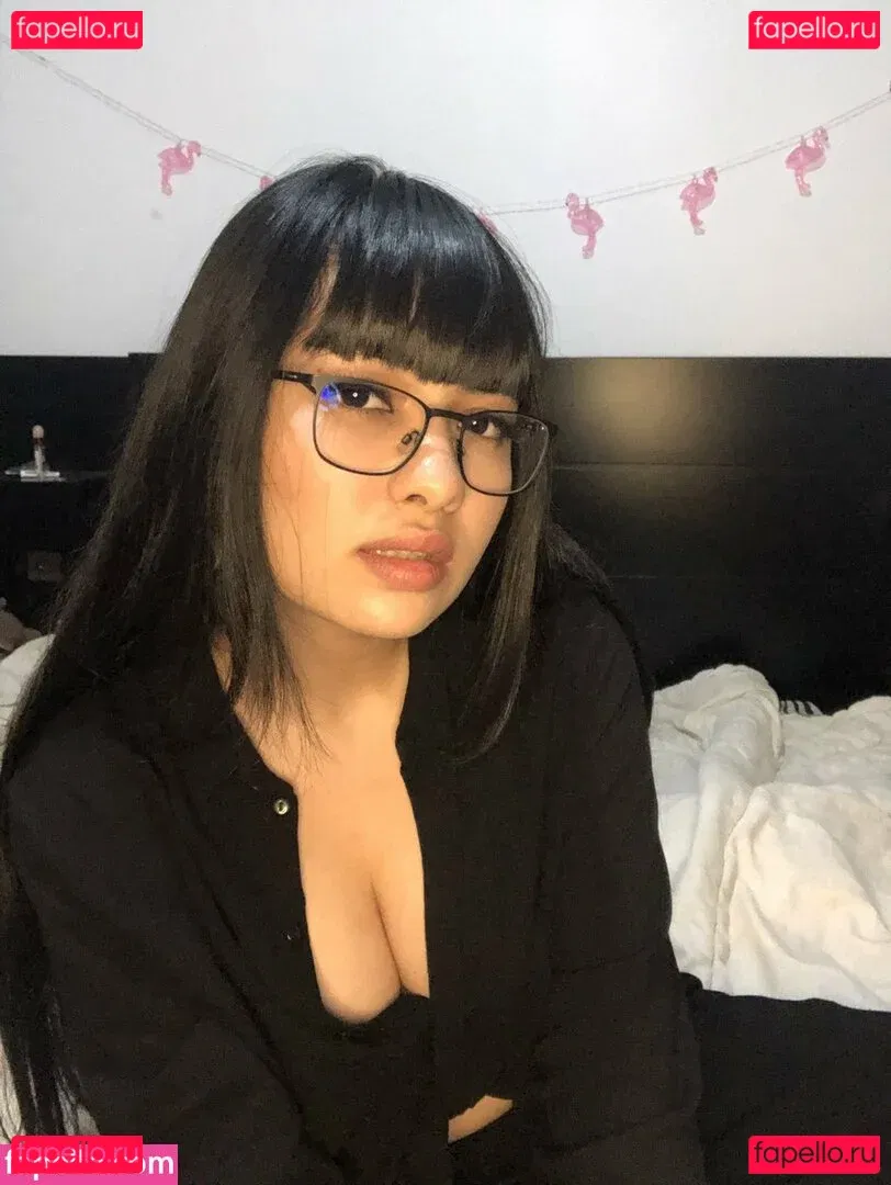 naomieve Onlyfans Photo Gallery 