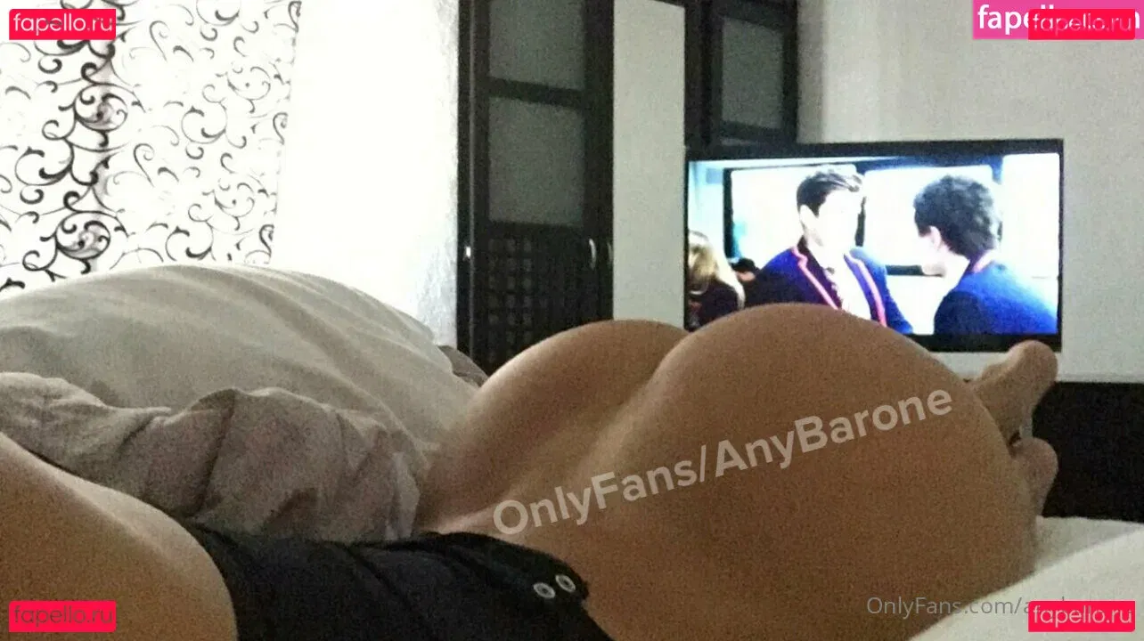 anybarone Onlyfans Photo Gallery 