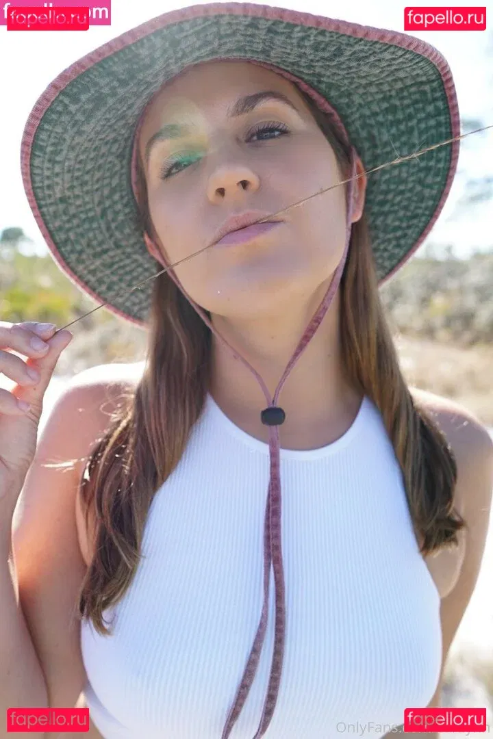 carilynn Onlyfans Photo Gallery 