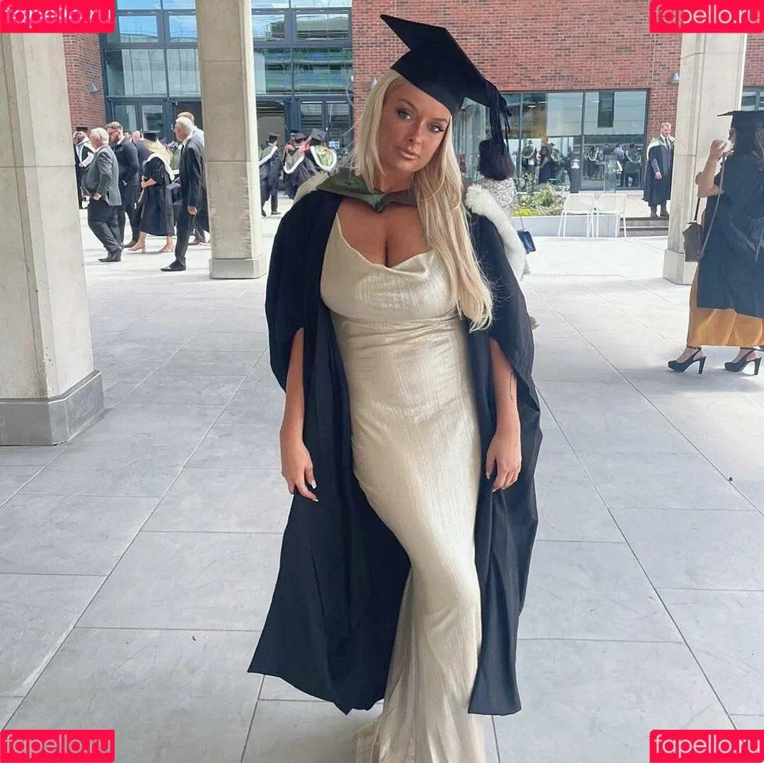 Lucy Cartlidge Onlyfans Photo Gallery 