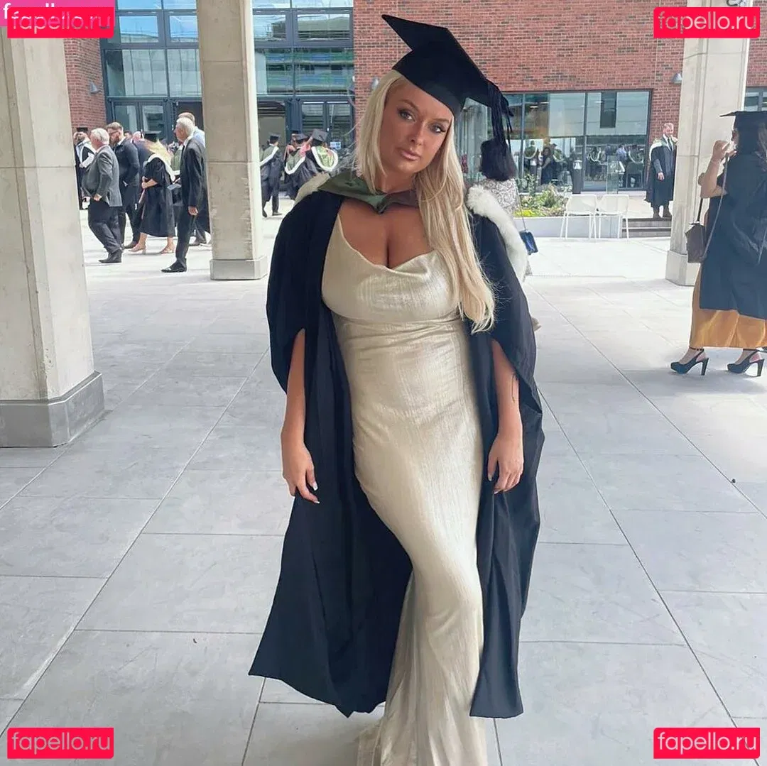 Lucy Cartlidge Onlyfans Photo Gallery 