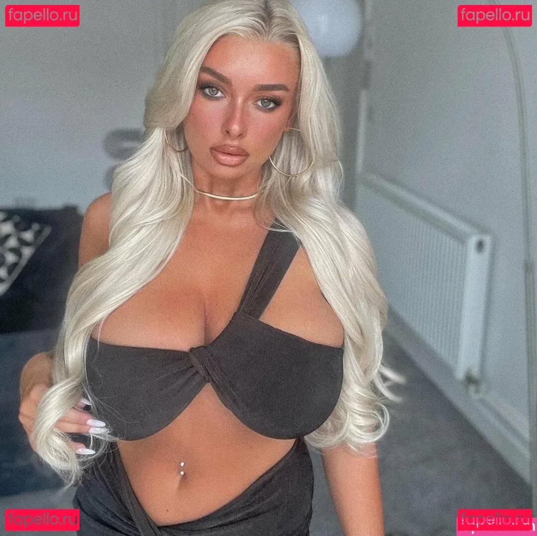 Lucy Cartlidge Onlyfans Photo Gallery 