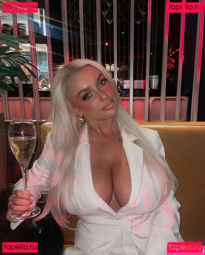 Lucy Cartlidge Onlyfans Photo Gallery 