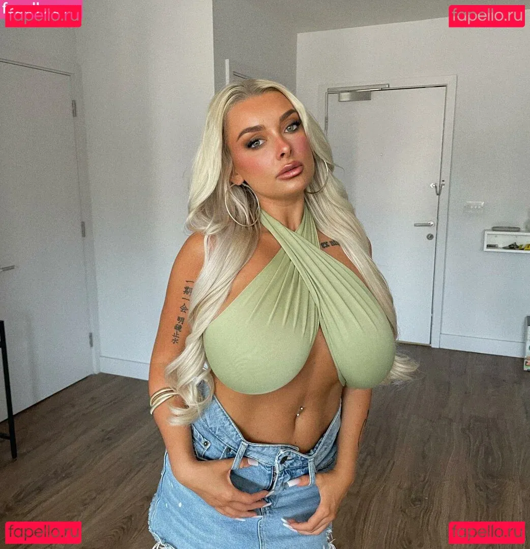 Lucy Cartlidge Onlyfans Photo Gallery 