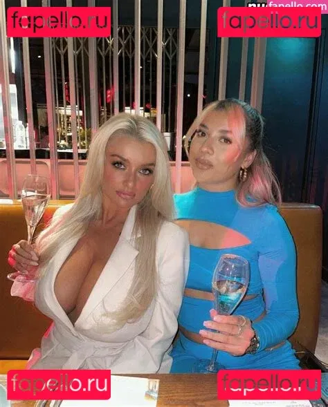 Lucy Cartlidge Onlyfans Photo Gallery 