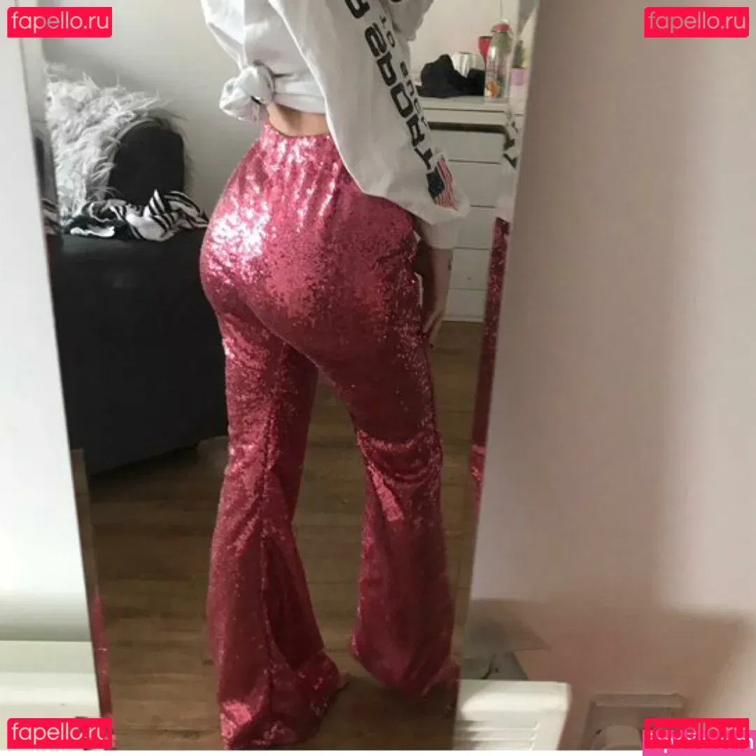 Lucy Cartlidge Onlyfans Photo Gallery 