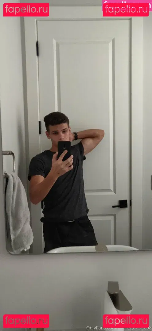 coolestdude898 Onlyfans Photo Gallery 