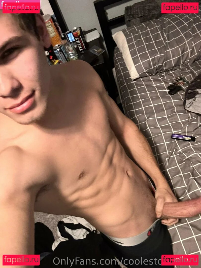 coolestdude898 Onlyfans Photo Gallery 