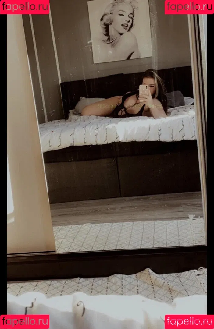 Van.sen Onlyfans Photo Gallery 