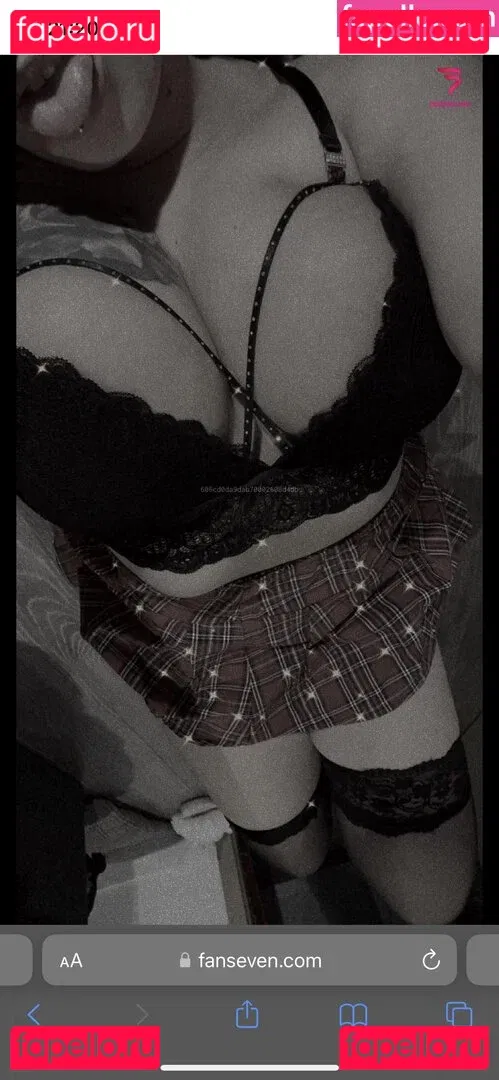 Van.sen Onlyfans Photo Gallery 