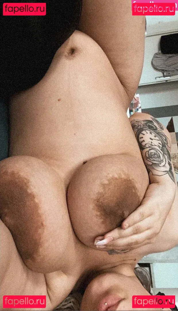 Van.sen Onlyfans Photo Gallery 