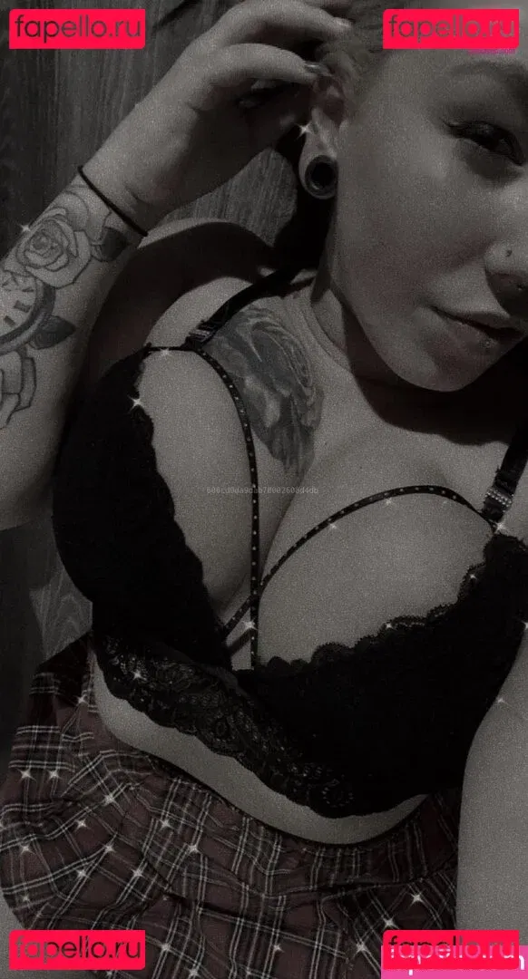 Van.sen Onlyfans Photo Gallery 