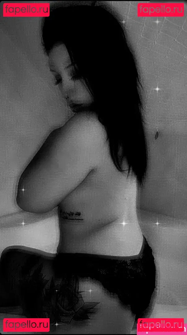 Van.sen Onlyfans Photo Gallery 