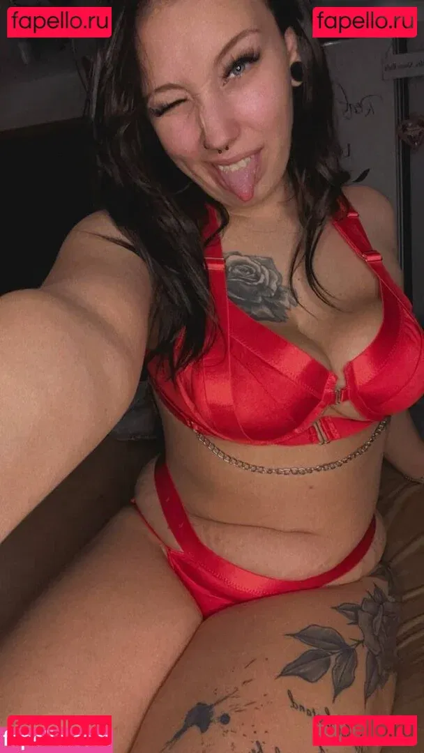 Van.sen Onlyfans Photo Gallery 