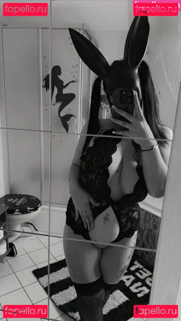 Van.sen Onlyfans Photo Gallery 