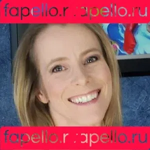Claire Irons Onlyfans Photo Gallery 