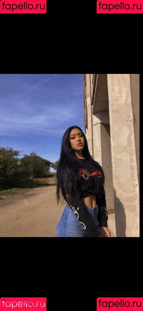 Bratty Luna Onlyfans Photo Gallery 