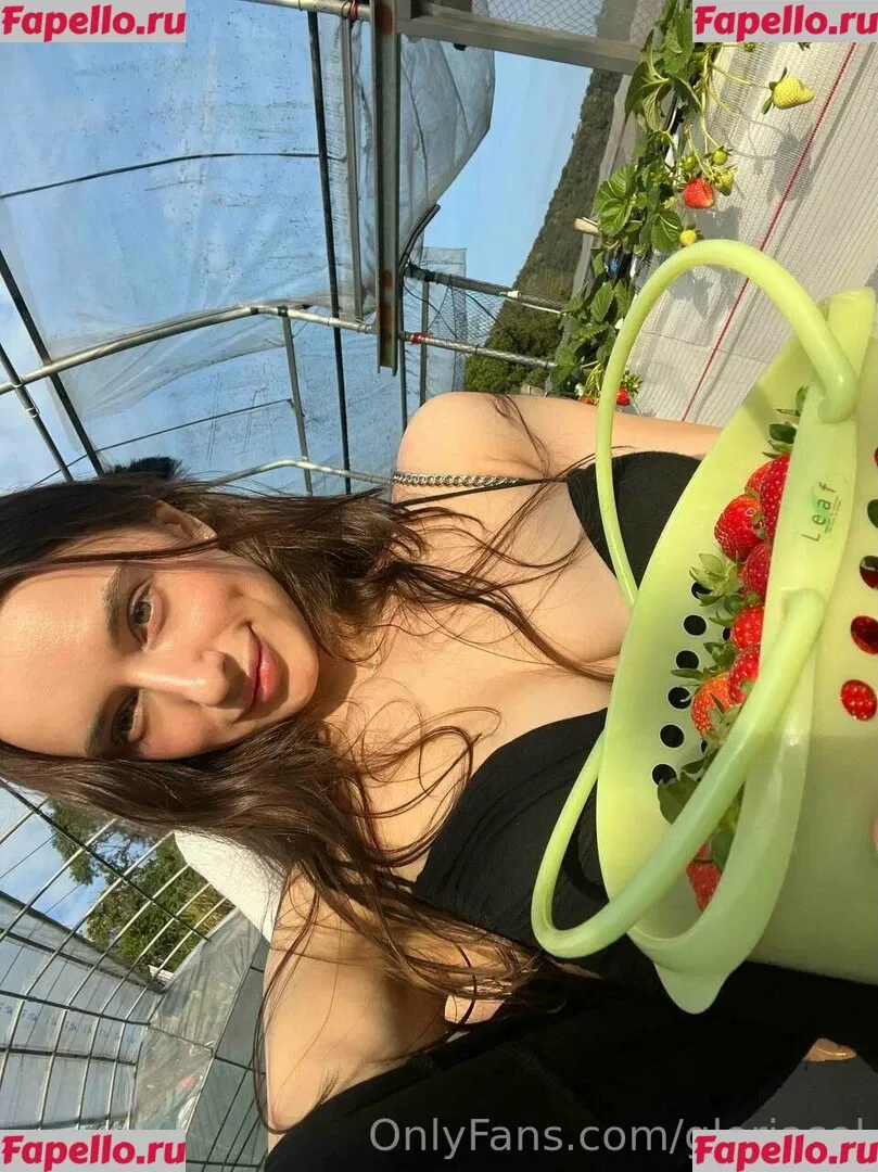 Gloria Sol Onlyfans Photo Gallery 