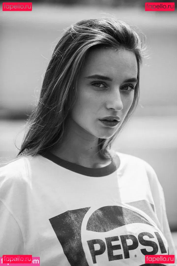 Gloria Sol Onlyfans Photo Gallery 