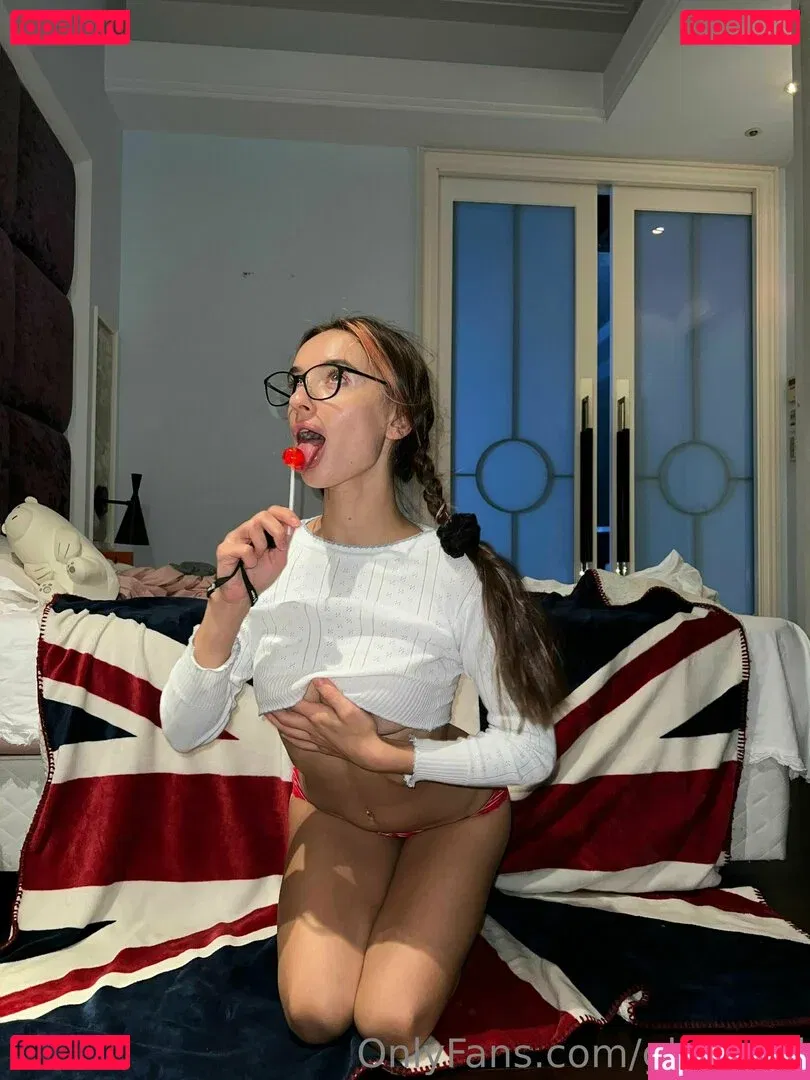 Gloria Sol Onlyfans Photo Gallery 