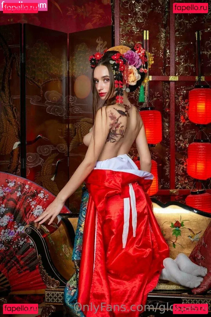 Gloria Sol Onlyfans Photo Gallery 