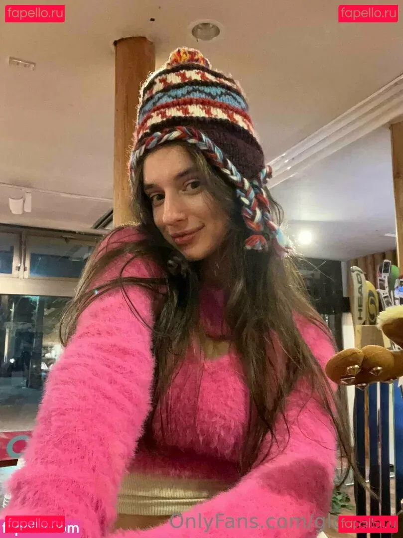 Gloria Sol Onlyfans Photo Gallery 