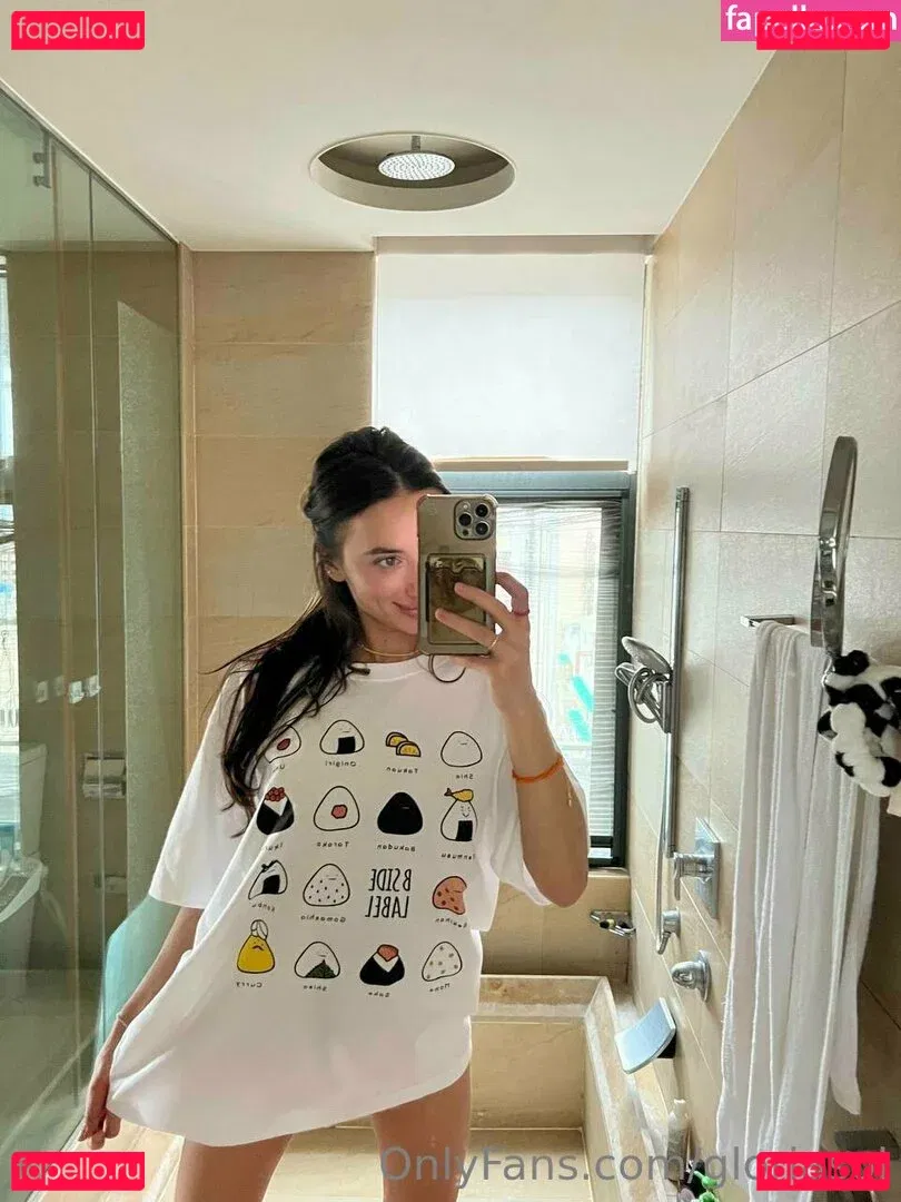 Gloria Sol Onlyfans Photo Gallery 