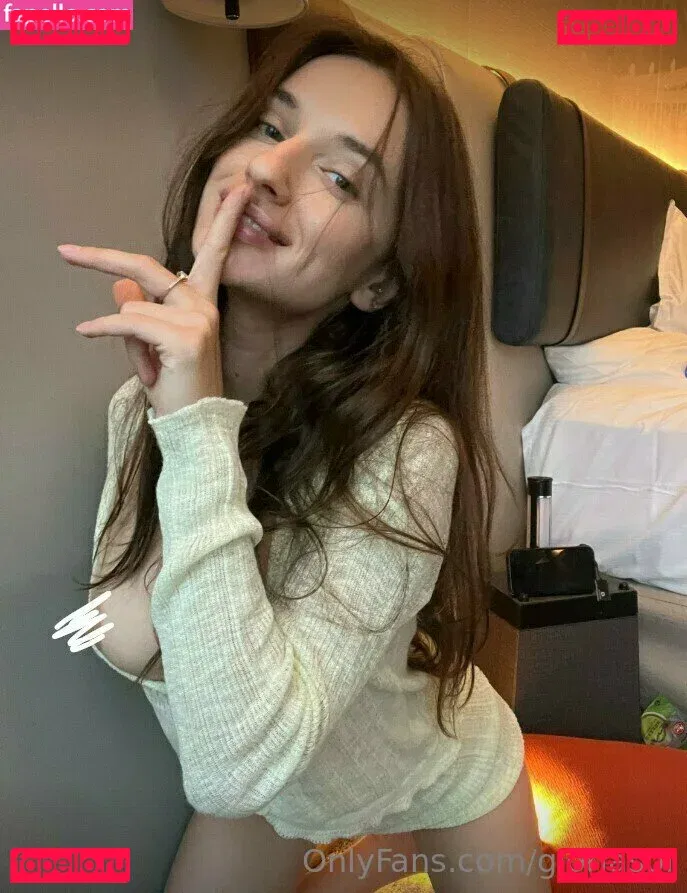 Gloria Sol Onlyfans Photo Gallery 