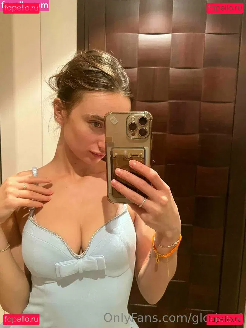 Gloria Sol Onlyfans Photo Gallery 