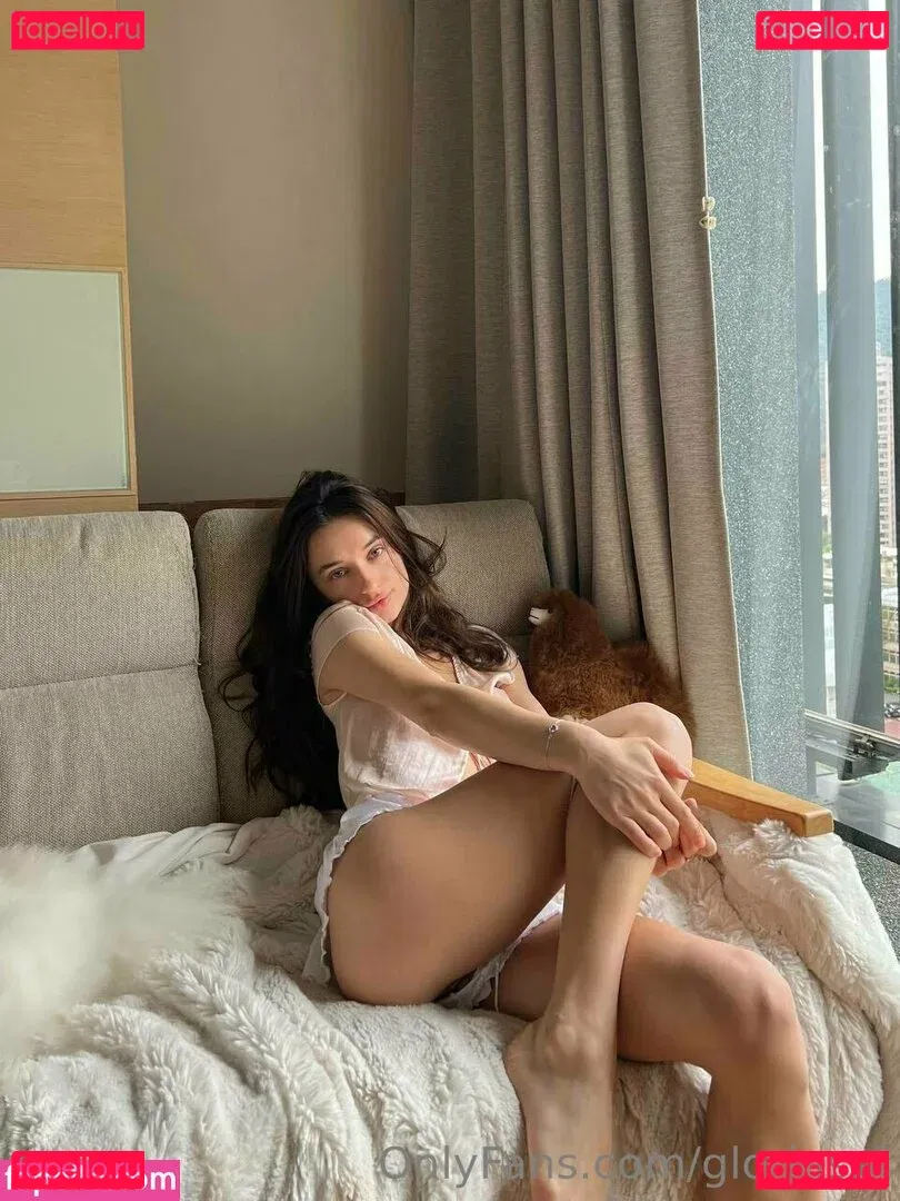 Gloria Sol Onlyfans Photo Gallery 