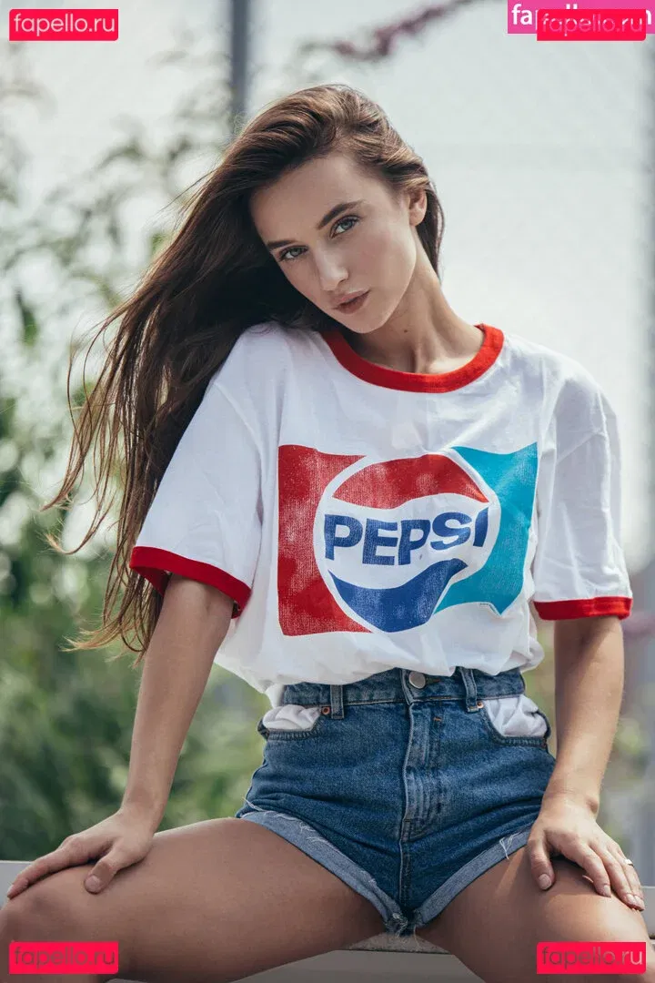 Gloria Sol Onlyfans Photo Gallery 