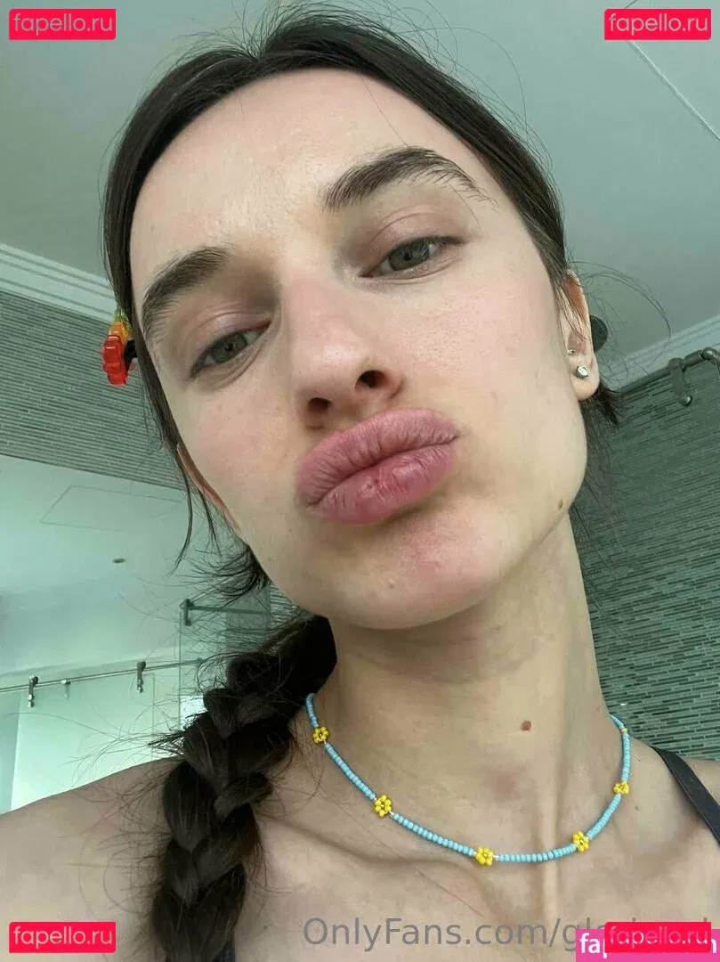 Gloria Sol Onlyfans Photo Gallery 