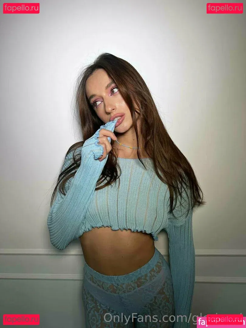 Gloria Sol Onlyfans Photo Gallery 