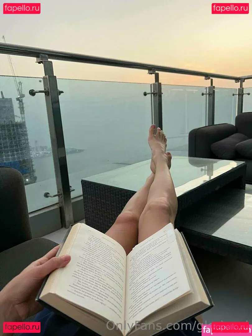 Gloria Sol Onlyfans Photo Gallery 