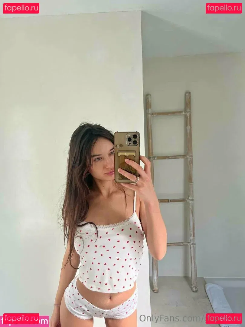 Gloria Sol Onlyfans Photo Gallery 