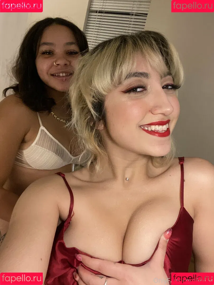 pcola Onlyfans Photo Gallery 