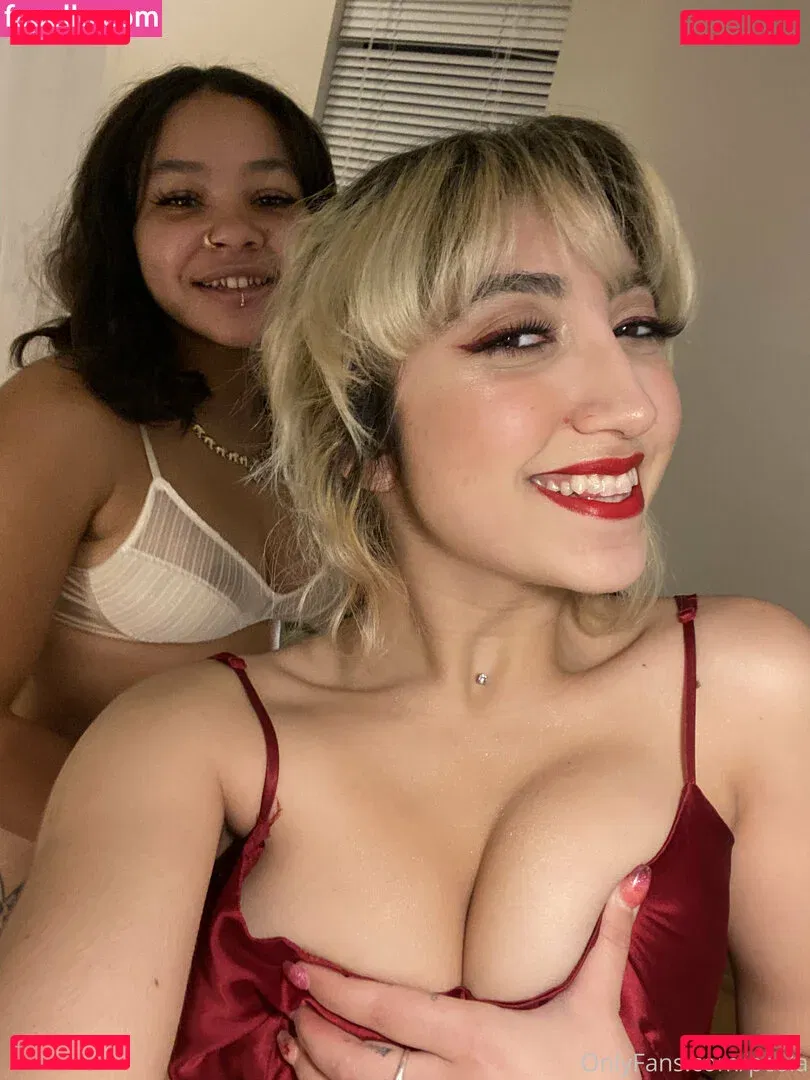 pcola Onlyfans Photo Gallery 